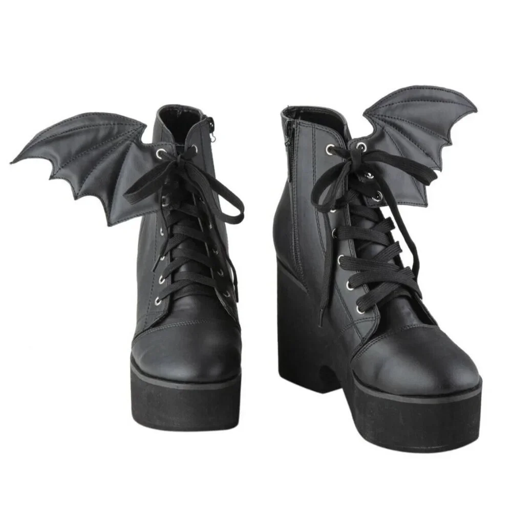 Bat Wing Platform Black‎ Ankle Boots Size 9
